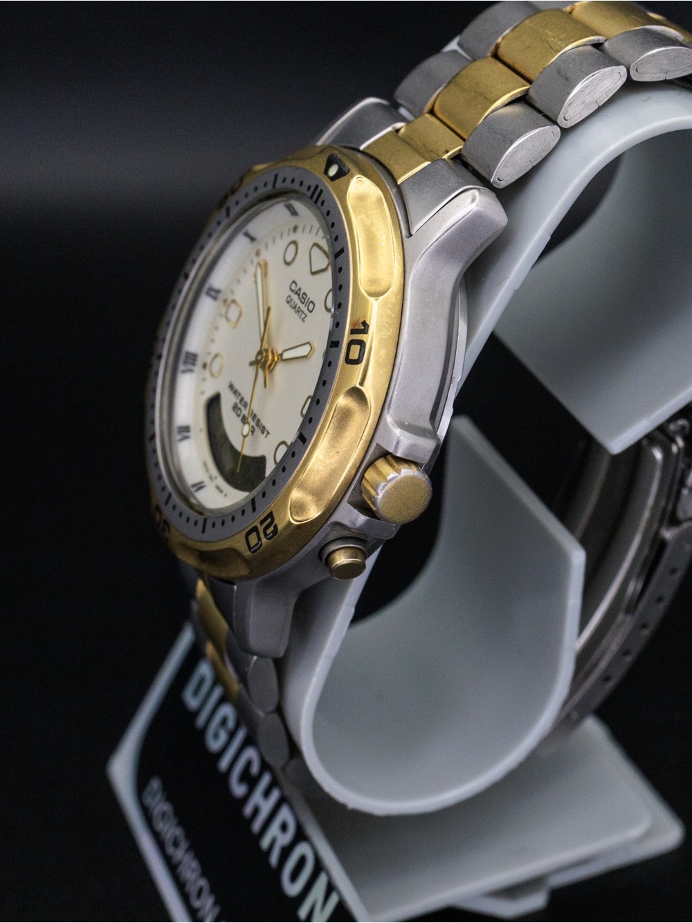 Casio Rare AD-702 Vintage Analog/Digital 38mm JDM Import Quartz Watch - Picture 4 of 6